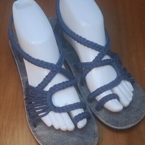 Plaka Women's Navy Braided Sandals size 9